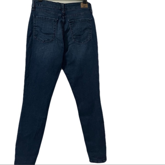 Signature Levi's Blue Jean Women Size 10 Large Women - Picture 2 of 15